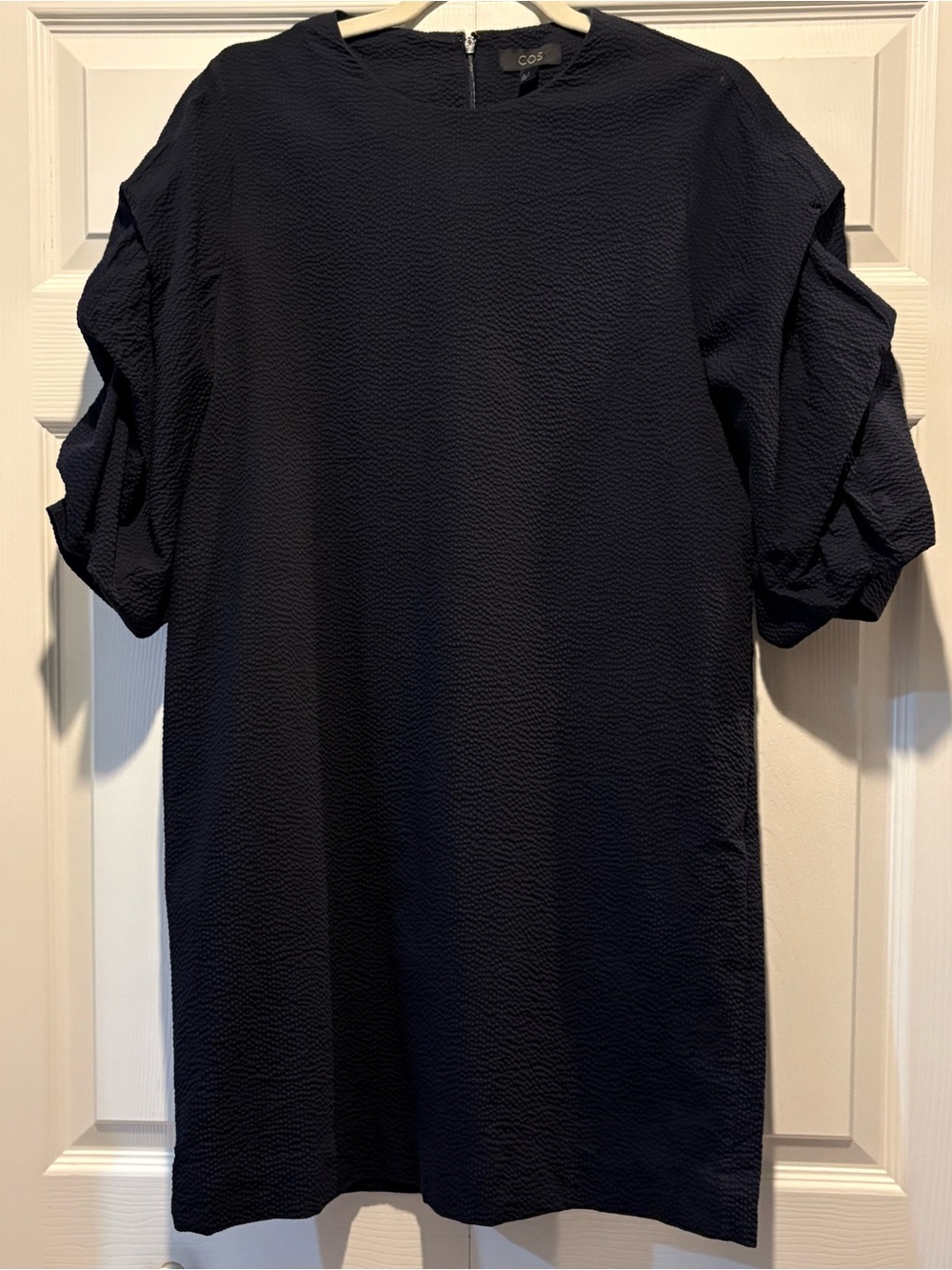 COS blue black textured shift dress ruffled cinched ruched sleeves office Sz 10